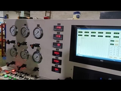 Испытывать