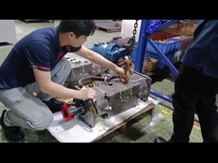 Испытывать